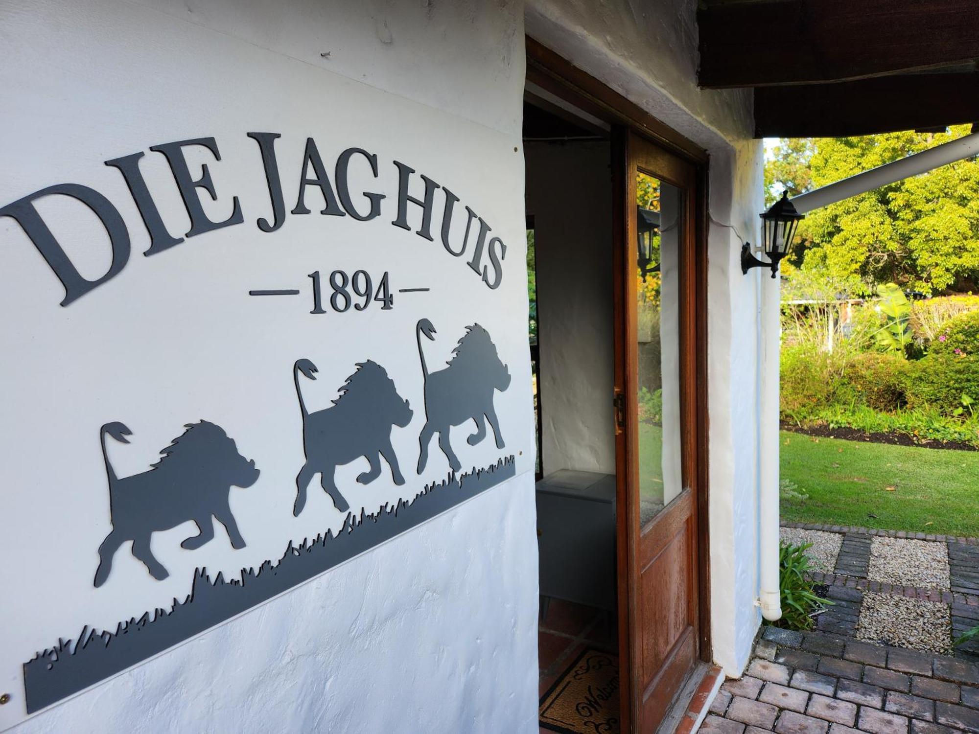 The Village Lodge Стормсривер Экстерьер фото