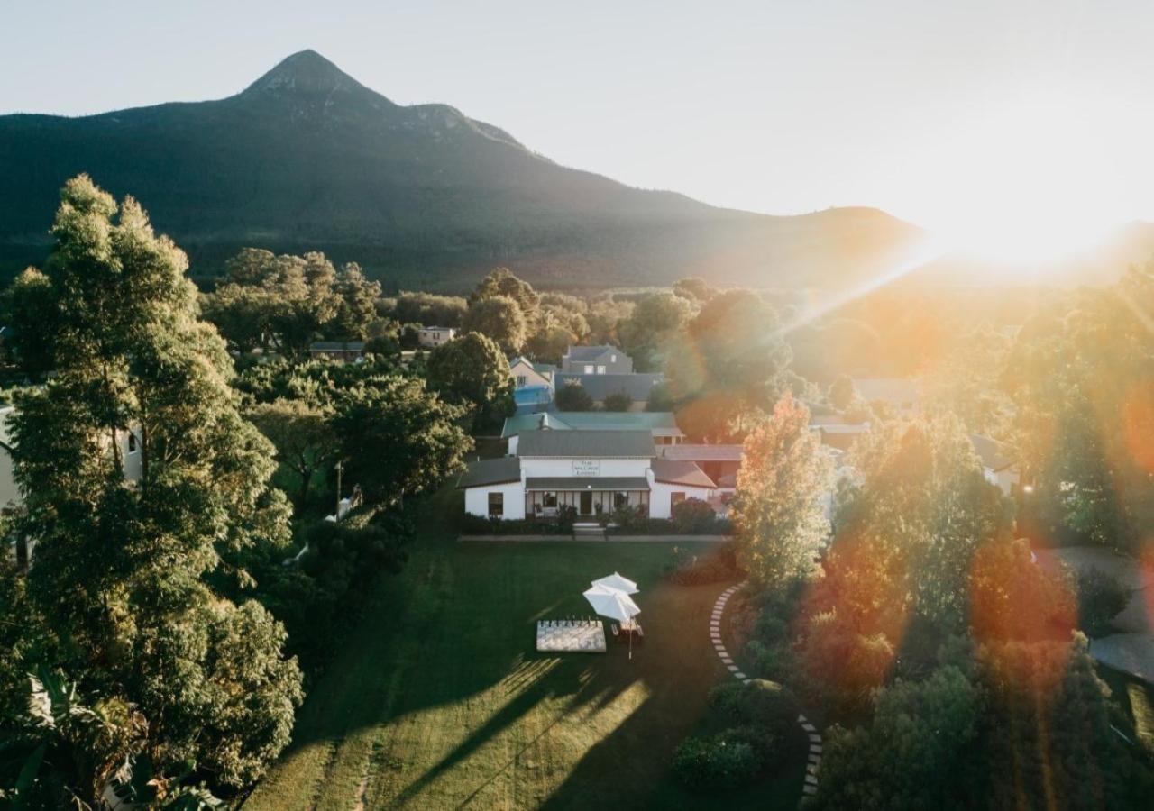 The Village Lodge Стормсривер Экстерьер фото